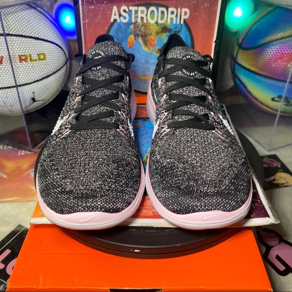 🆕 Nike Wmns Free RN Flyknit 2018 'Black Pink Foam - Picture 2 of 10